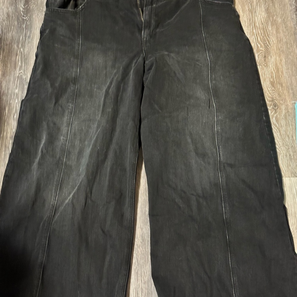 Black Wide-Leg Pants